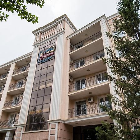 Rakhat Hotel 우랄스크 외부 사진