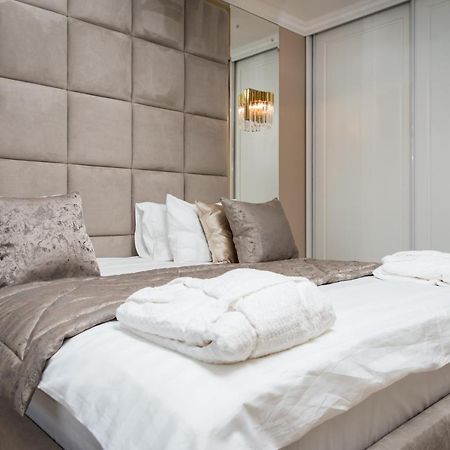 Rakhat Hotel 우랄스크 외부 사진