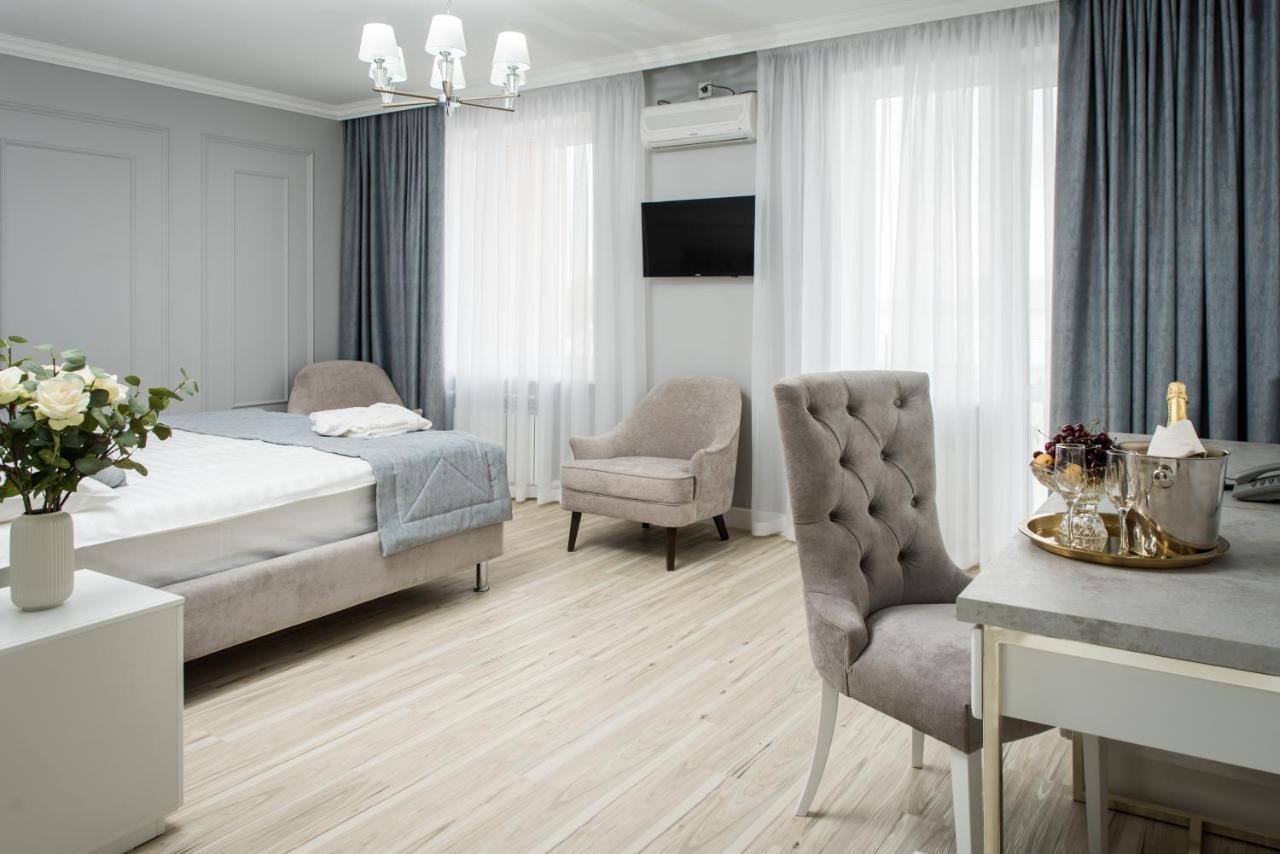 Rakhat Hotel 우랄스크 외부 사진